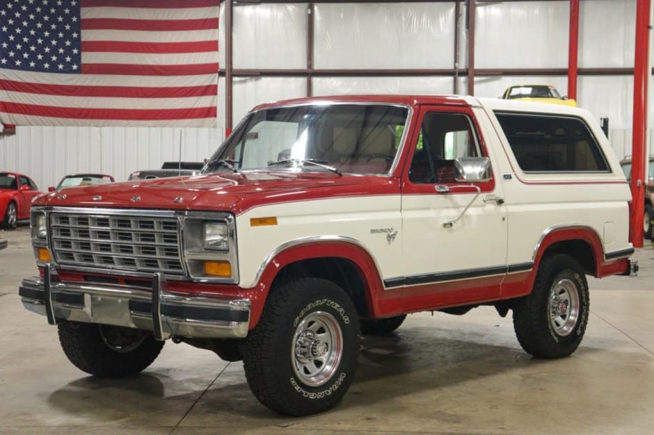 1981 Ford Bronco 3rd Generation 1980-1986 sold for $29,000