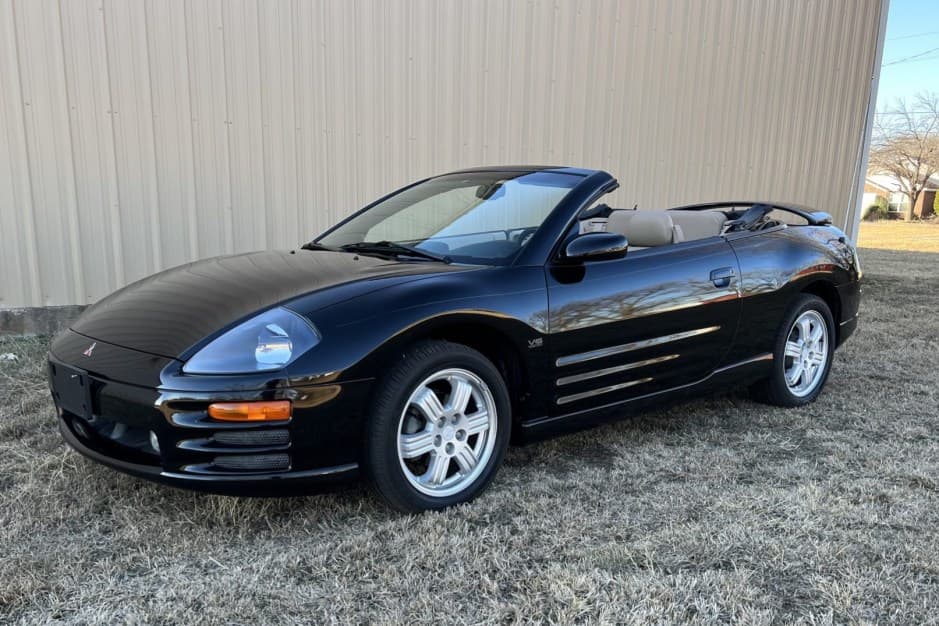 2001 Mitsubishi Eclipse, Eagle Talon, & Plymouth Laser sold for $15,750