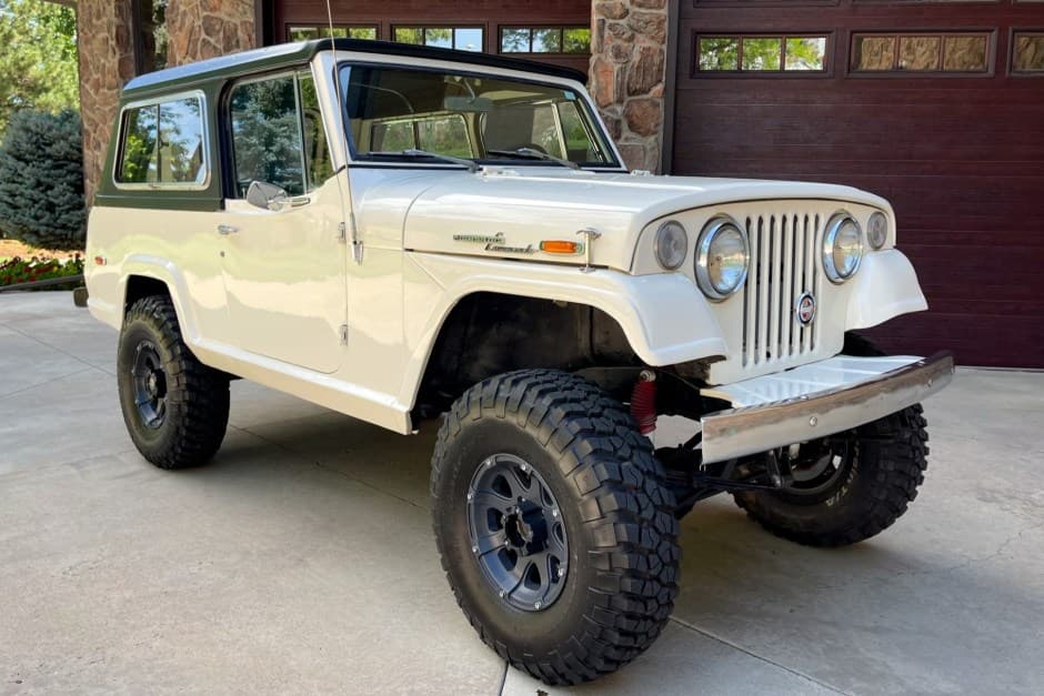 1969 Jeep Jeepster Commando sold for $24,500