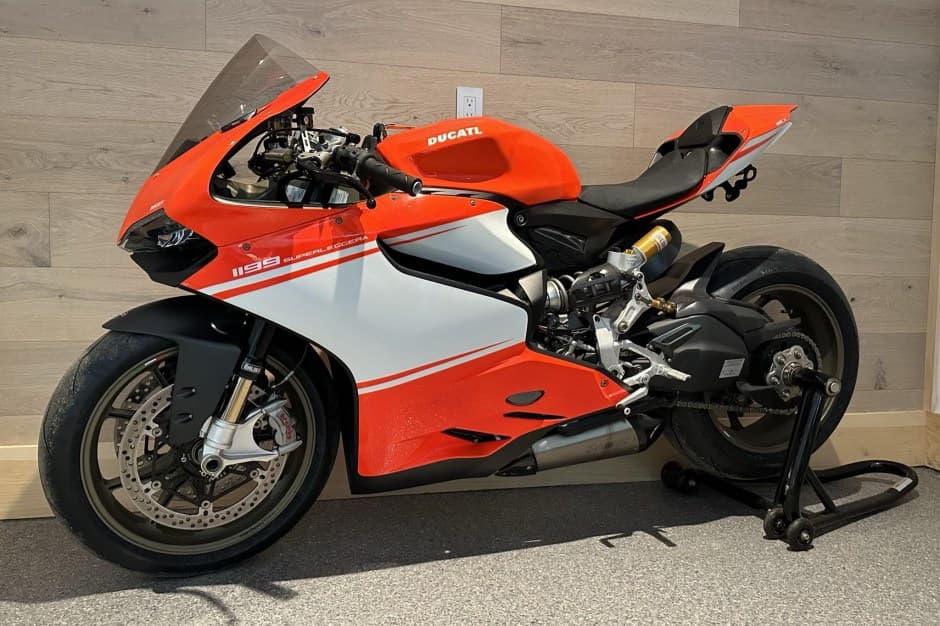 2014 Ducati Superleggera sold for $30,100