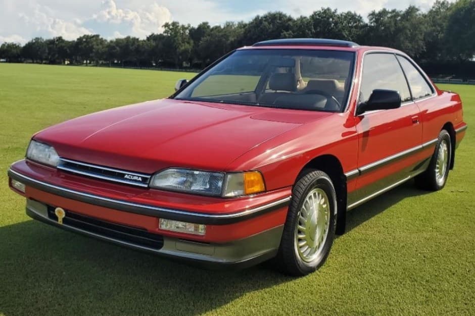 1989 Acura Legend sold for $12,250