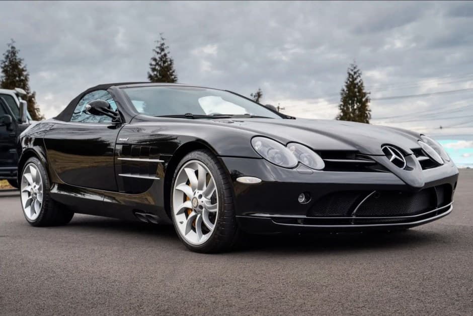 2008 Mercedes-Benz SLR McLaren sold for $268,700