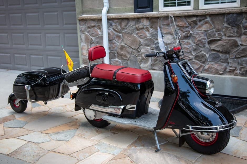 1961 Heinkel Tourist sold for $7,500