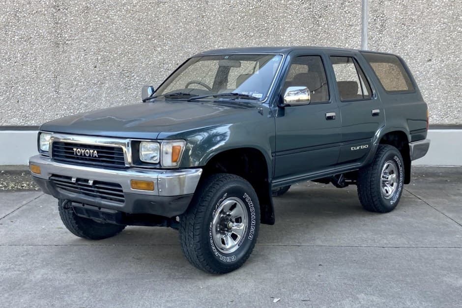 1991 Toyota 4Runner (N120) sold for $9,500