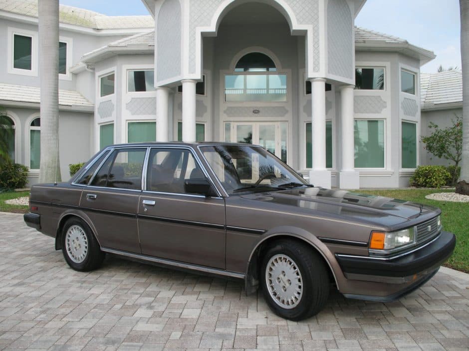 1986 Toyota Cressida & Mark II sold for $6,500