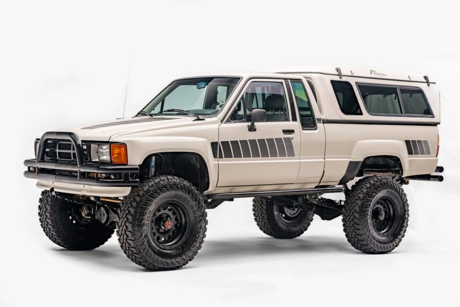 1985 Toyota Pickup (N50/N60/N70 1984-1988) sold for $30,500