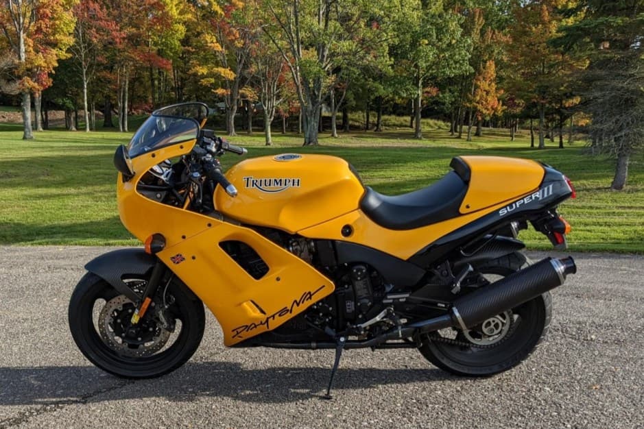 1995 Triumph Daytona sold for $7,800
