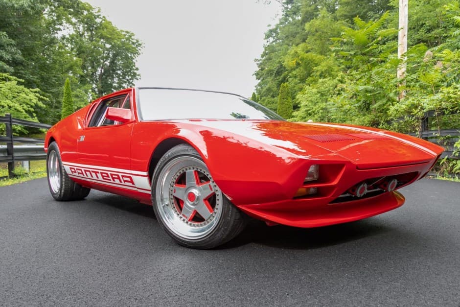 1972 DeTomaso Pantera sold for $95,000