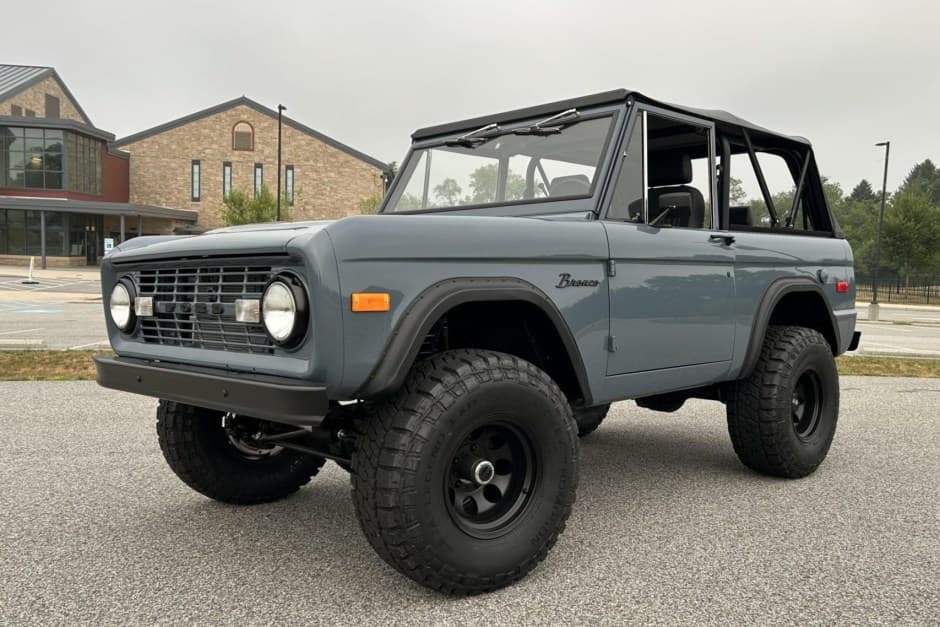 1977 Ford Bronco U13/U14/U15 1966-1977 sold for $72,000