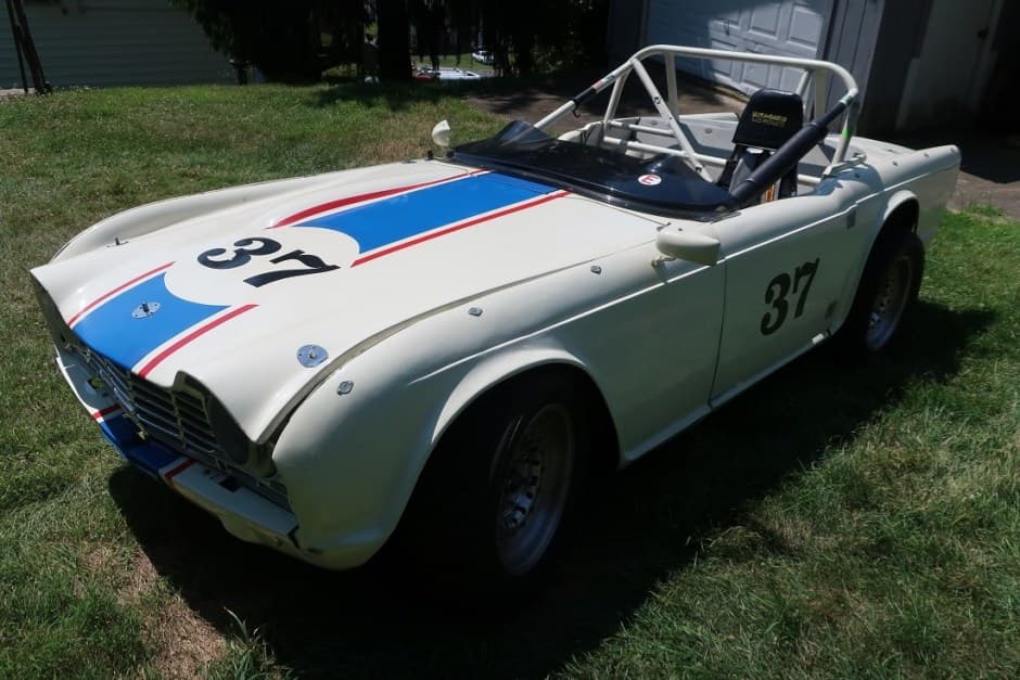 1963 Triumph TR4 sold for $8,750
