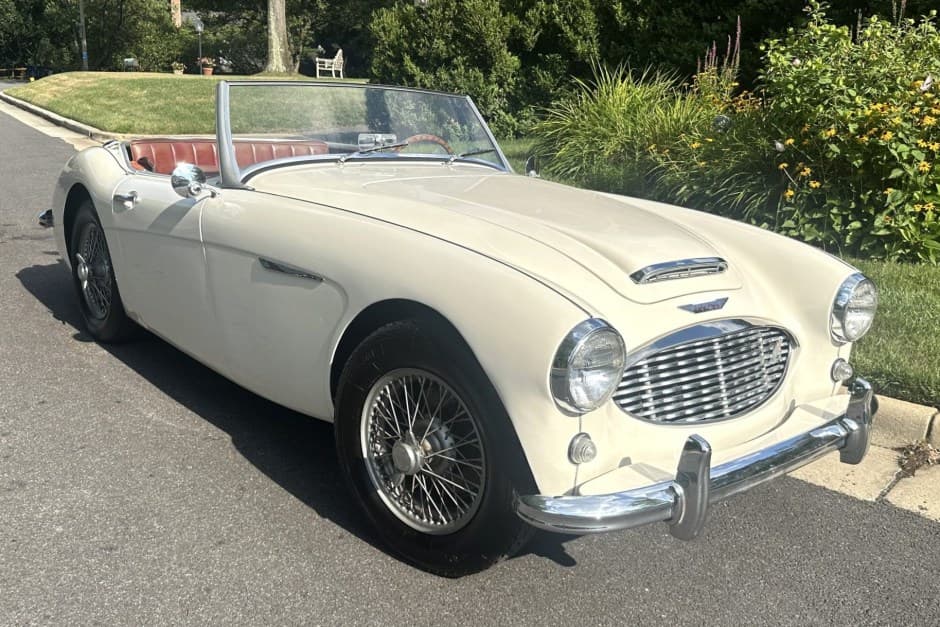 1959 Austin-Healey 100-6 sold for $22,500