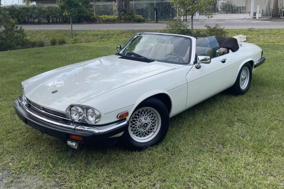 1989 Jaguar XJS sold for $16,880
