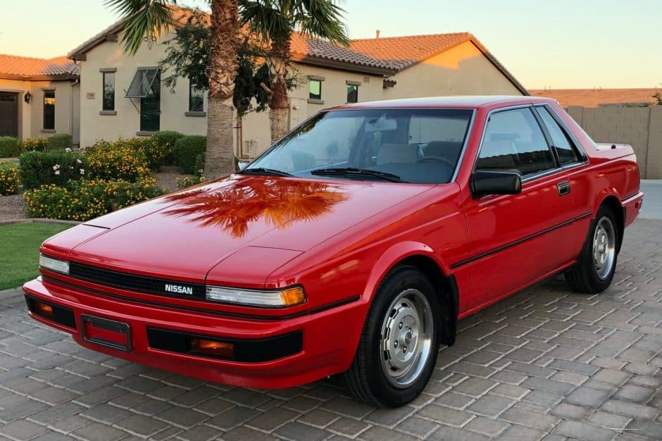 1986 Nissan  sold for $10,750