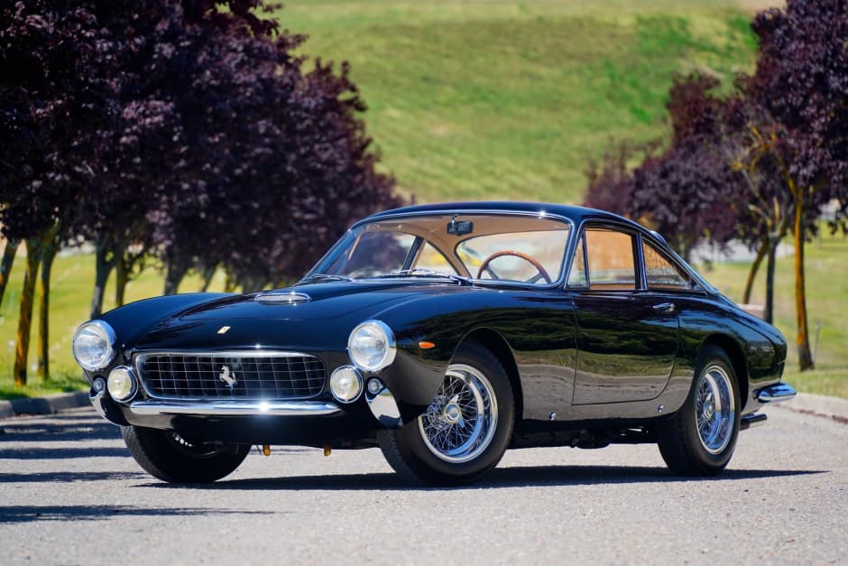 1963 Ferrari 250 GT sold for $1,402,000
