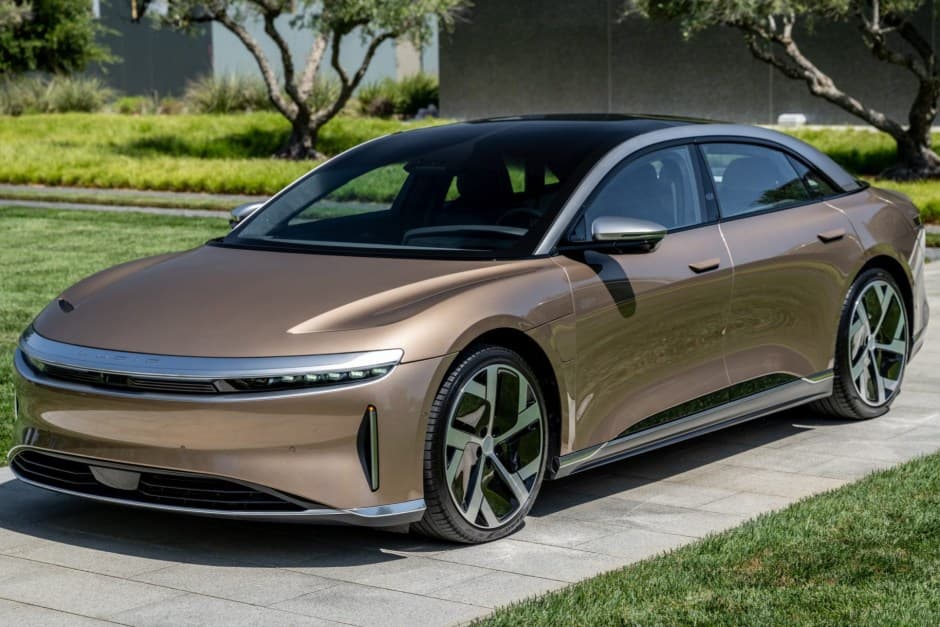 2022 Lucid Air sold for $100,000