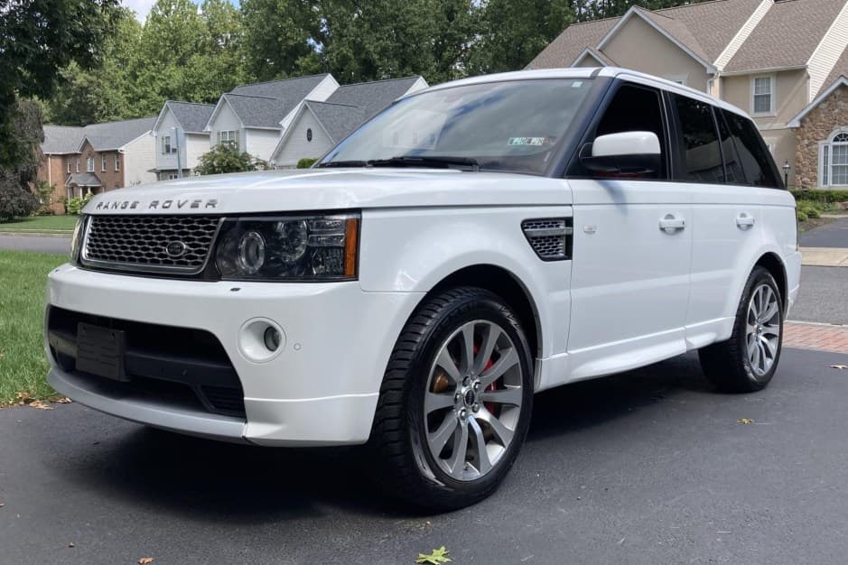 2013 Land Rover Range Rover Sport L320 sold for $26,000