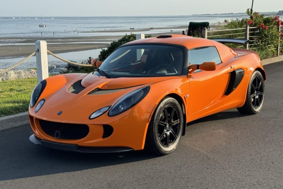 2006 Lotus Exige sold for $58,000
