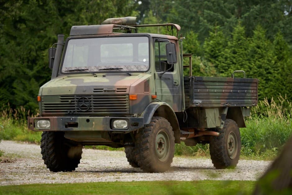 1985 Mercedes-Benz Unimog sold for $13,000