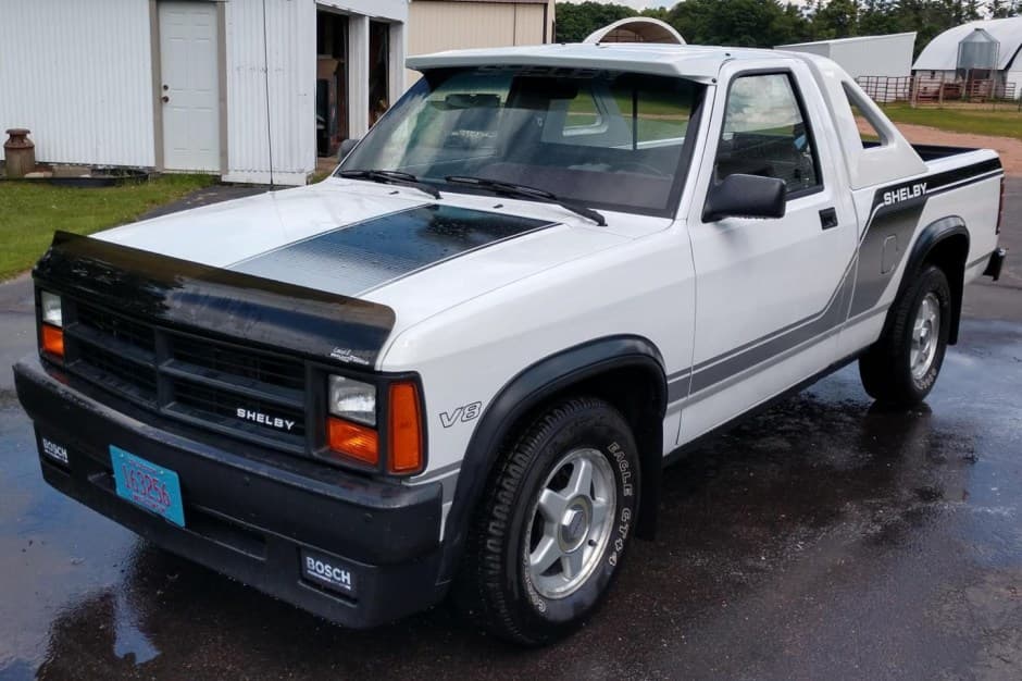 1989 Dodge Dakota (1987-1996) sold for $17,553