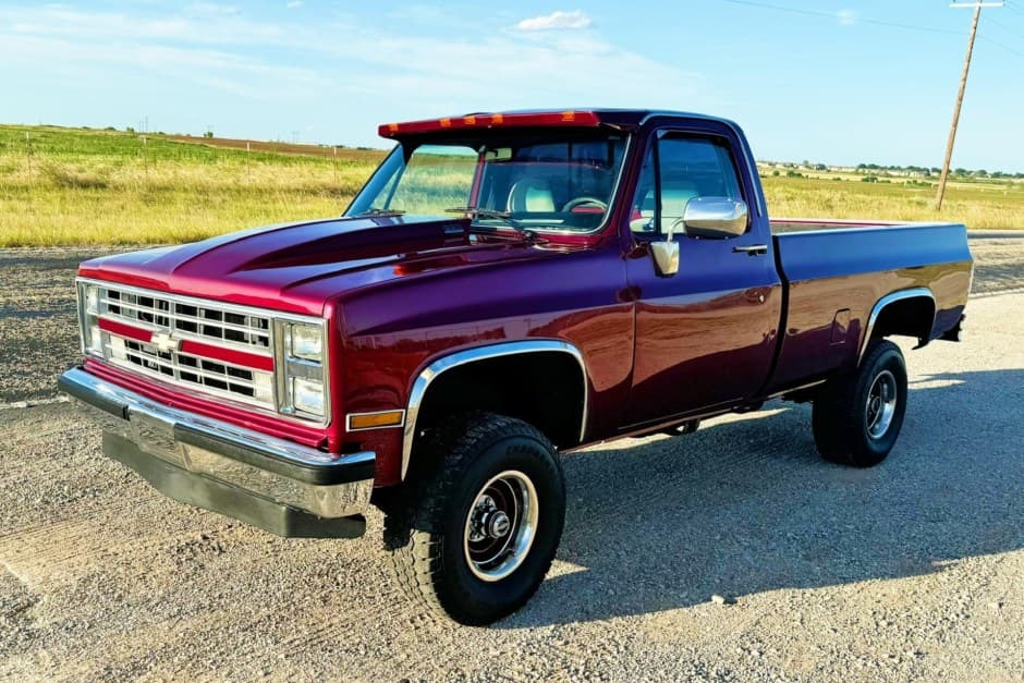 1983 Chevrolet C/K (1973-1991) sold for $9,100