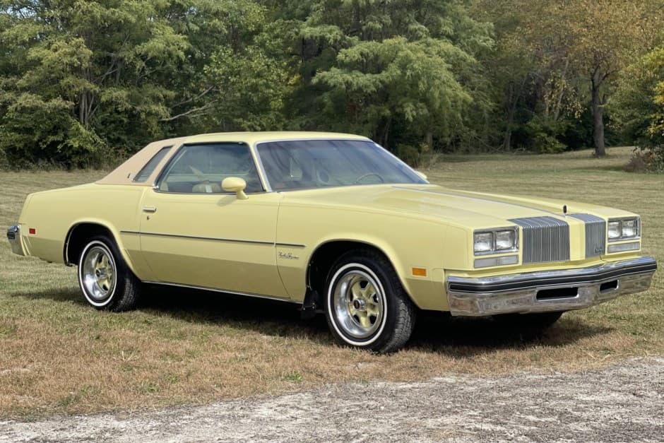 1977 Oldsmobile Cutlass sold for $20,500
