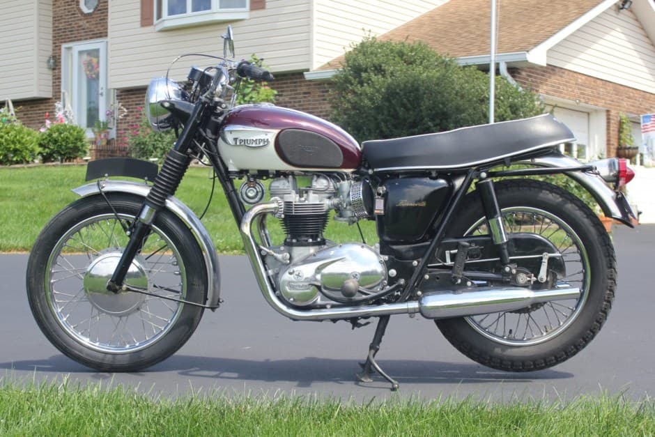 1967 Triumph Bonneville T120 sold for $7,100