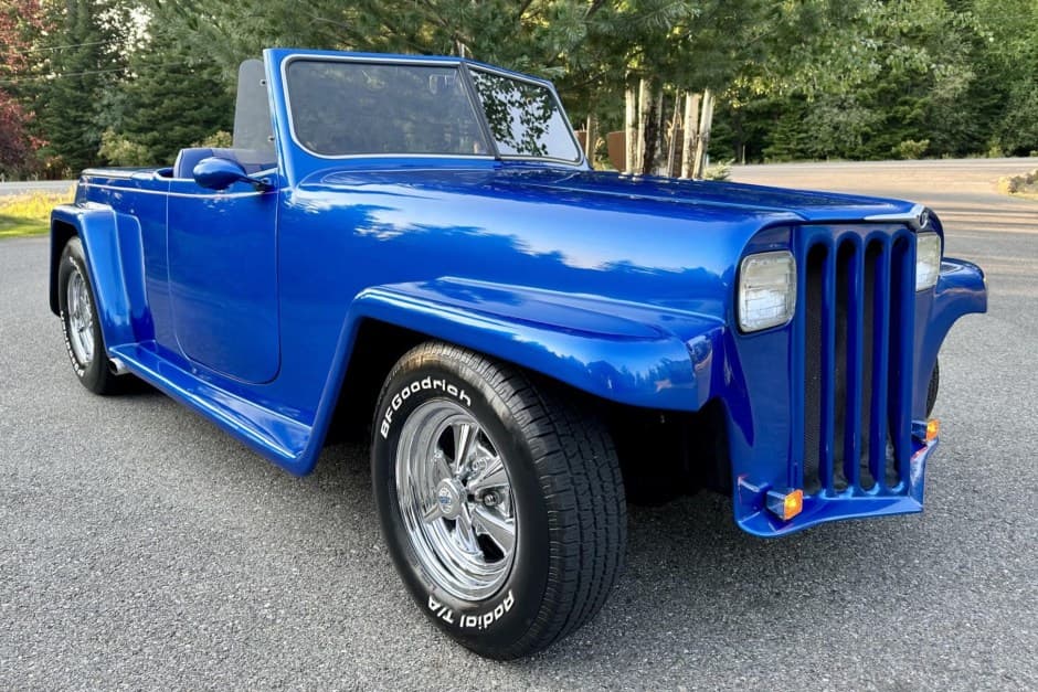 1950 Willys Jeepster sold for $10,170
