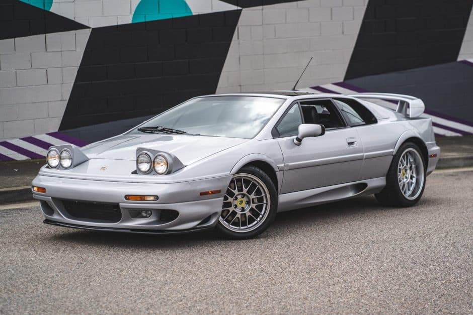 2002 Lotus Esprit sold for $75,000