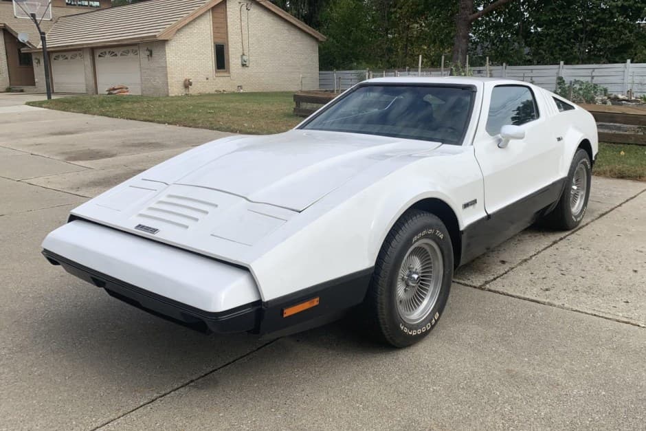 1975 Bricklin SV-1 sold for $31,000