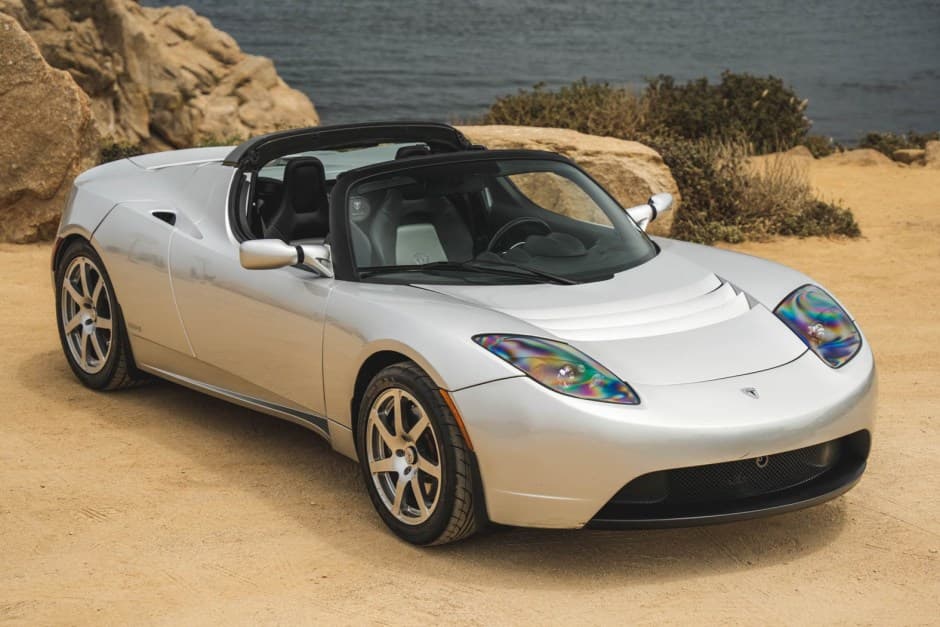 2008 Tesla Roadster sold for $69,920