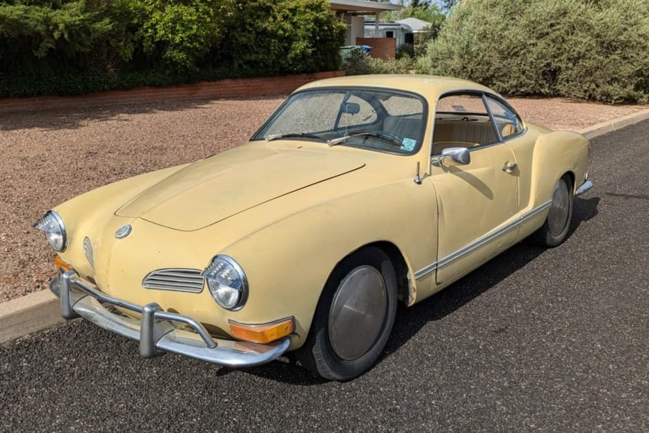 1970 Volkswagen Karmann Ghia sold for $10,000
