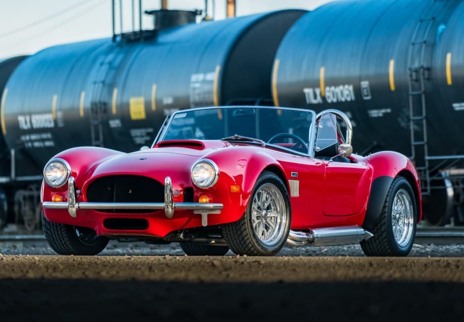 1996 Shelby Cobra Replica sold for $30,750