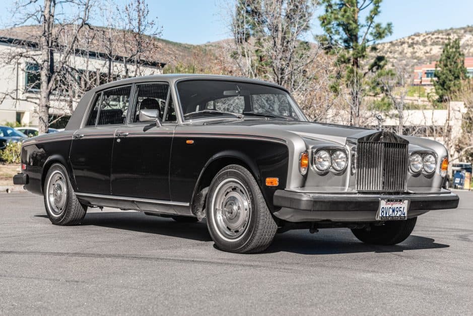 1980 Rolls-Royce SY Silver Shadow & Silver Wraith II sold for $28,000