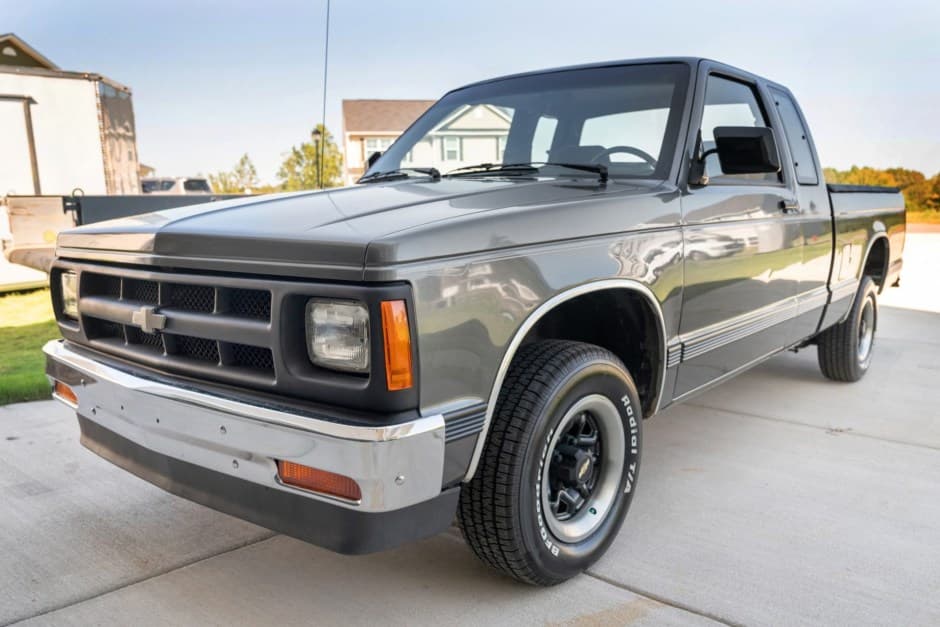 1991 Chevrolet S-10 (1982-1993) sold for $6,625