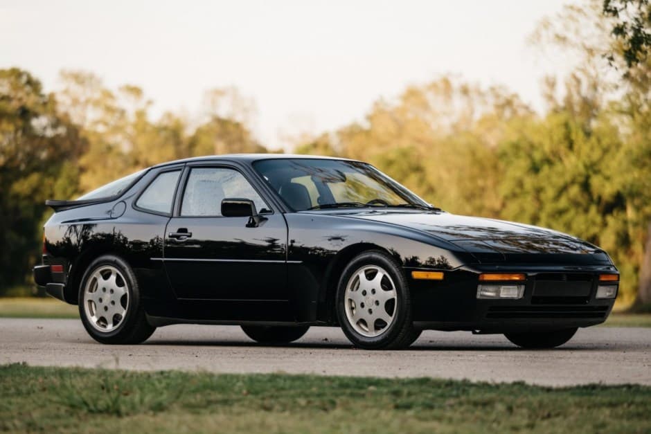 1989 Porsche 944 Turbo sold for $50,000