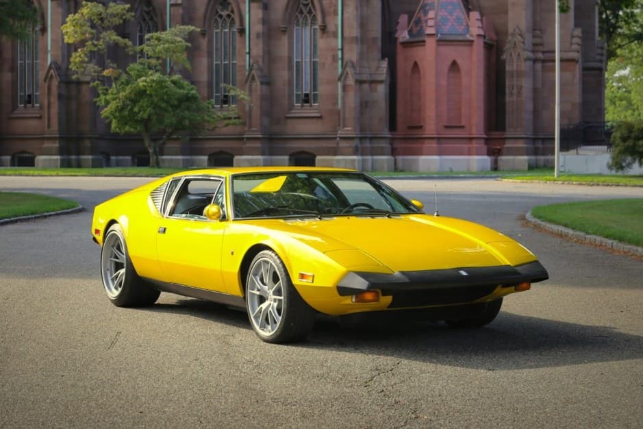 1974 DeTomaso Pantera sold for $90,777