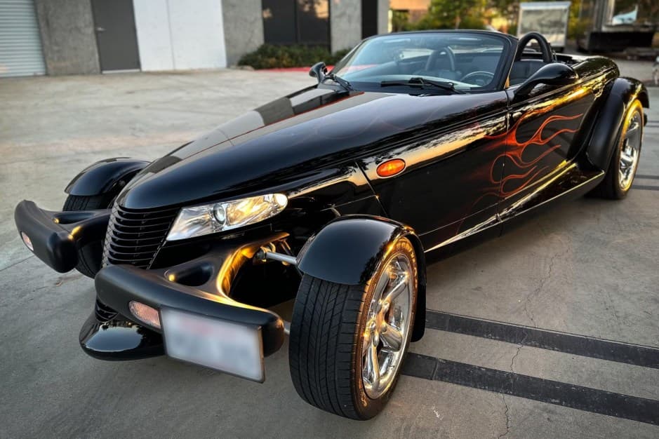 2000 Plymouth Prowler sold for $24,000