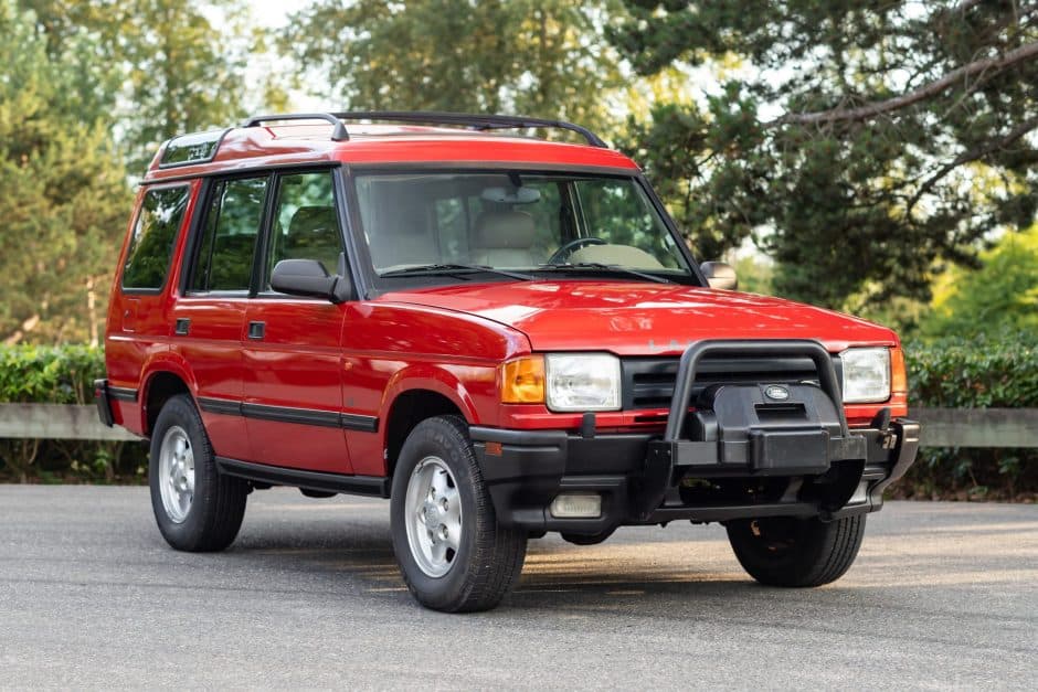 1998 Land Rover Discovery sold for $8,400