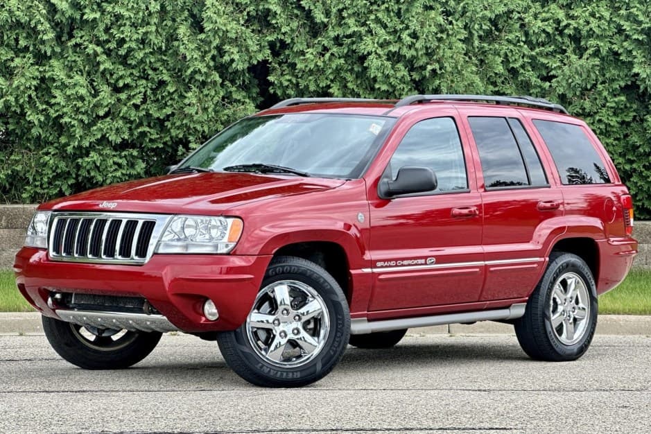 2004 Jeep WJ Grand Cherokee sold for $15,250