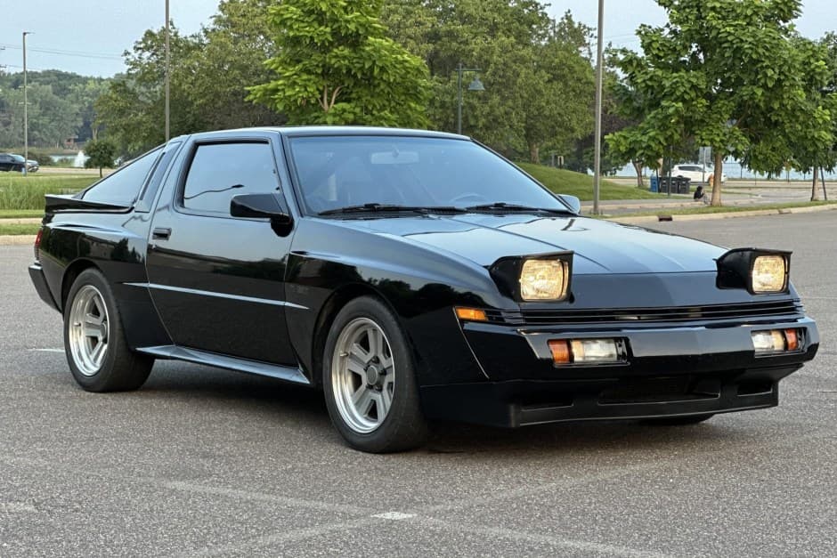 1987 Chrysler Conquest & Mitsubishi Starion sold for $13,750