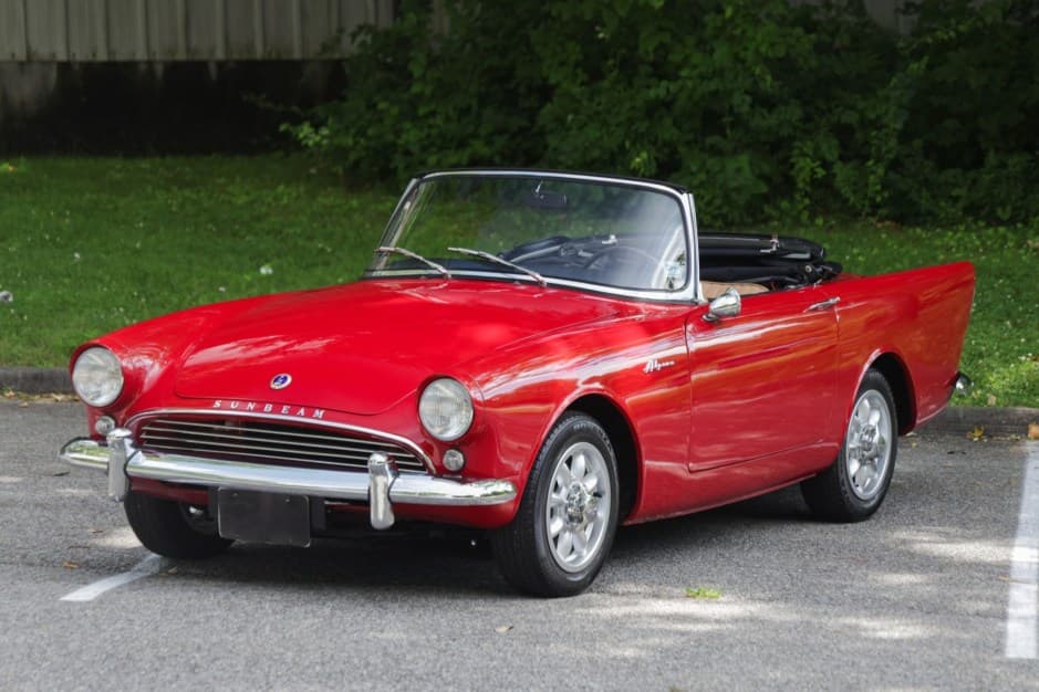 1960 Sunbeam Alpine sold for $12,500