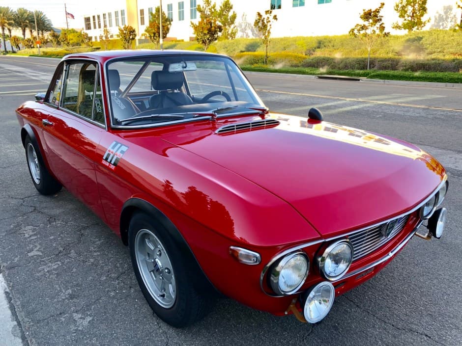 1967 Lancia Fulvia sold for $32,500