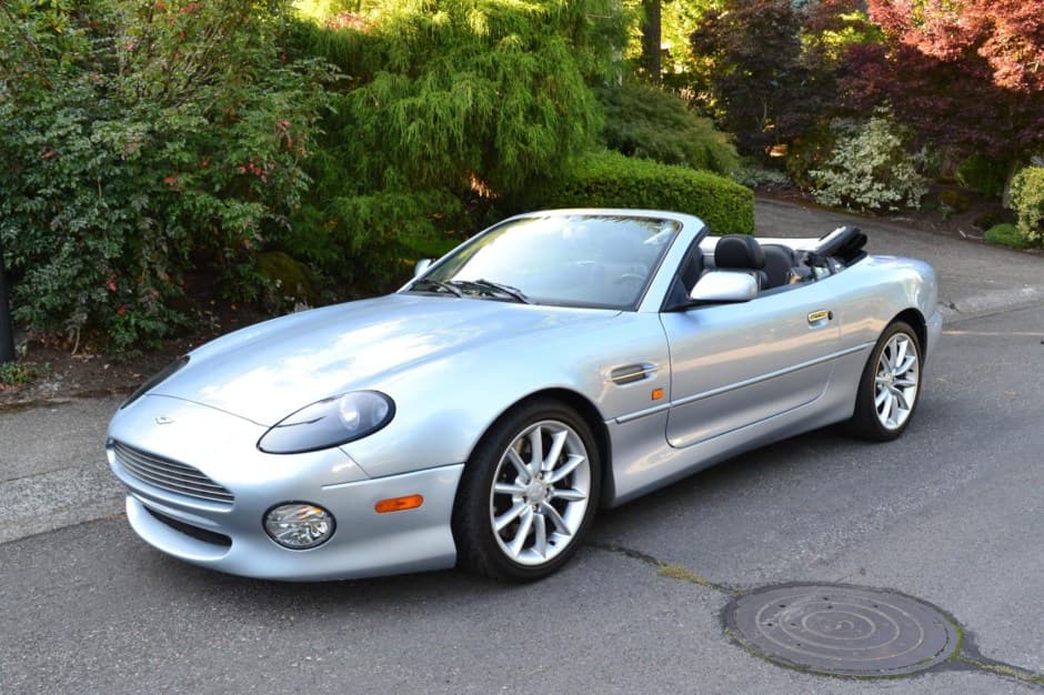 2000 Aston Martin DB7 sold for $35,500
