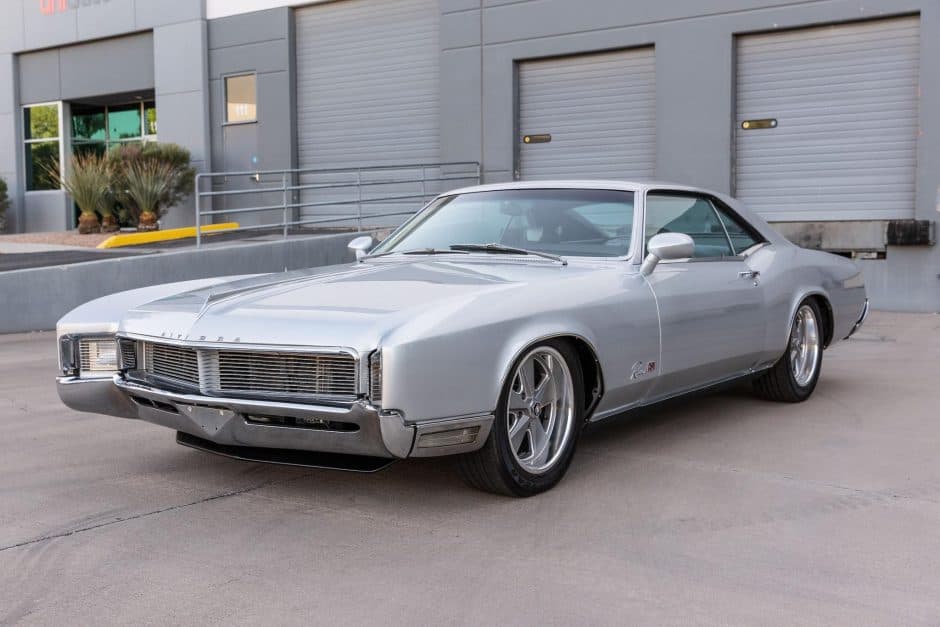 1966 Buick Riviera sold for $22,750