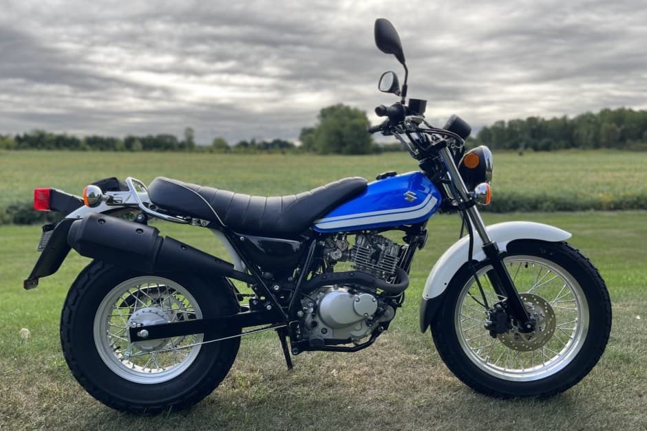 2017 Suzuki Motorcycles sold for $3,300