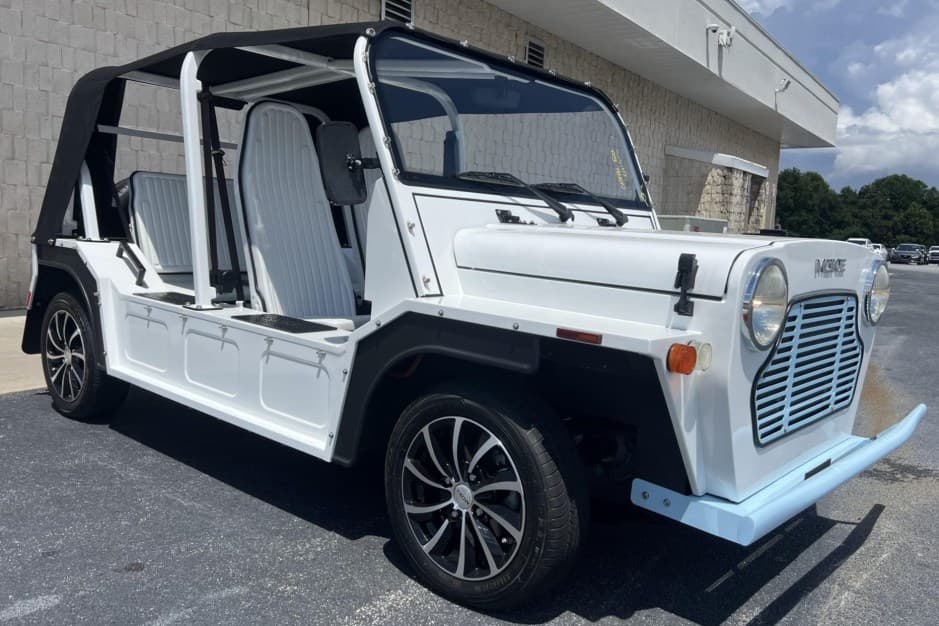 2023 Mini Moke Electric sold for $22,500