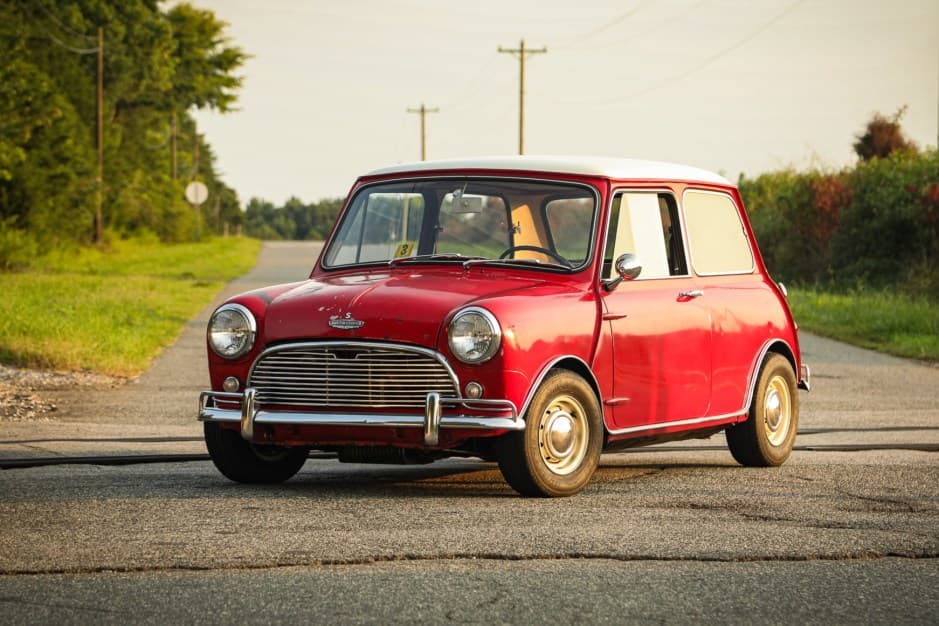1967 Mini Mk I-III Cooper sold for $32,200