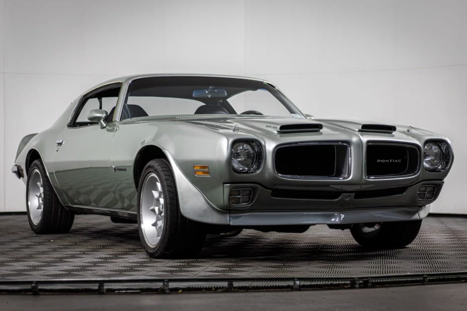 1972 Pontiac Firebird (1970-1981) sold for $69,000