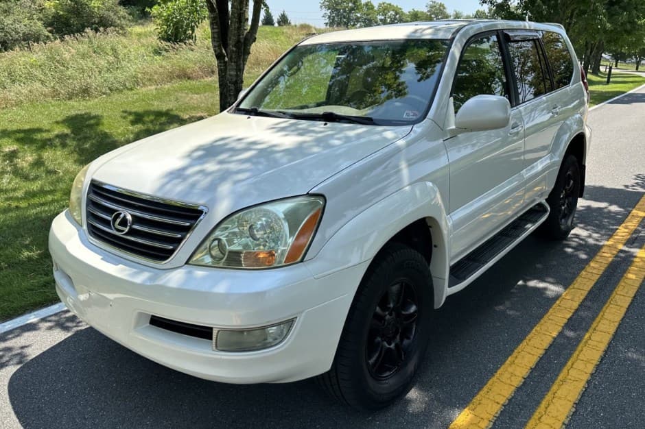 2004 Lexus GX sold for $8,100