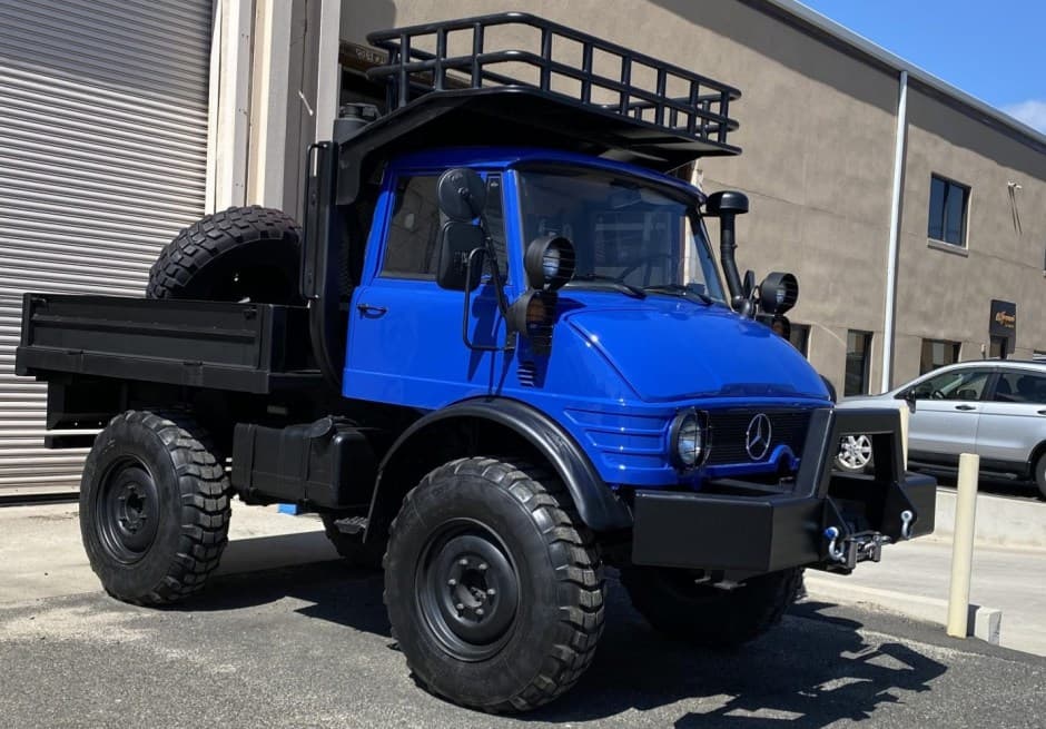 1989 Mercedes-Benz Unimog sold for $35,000